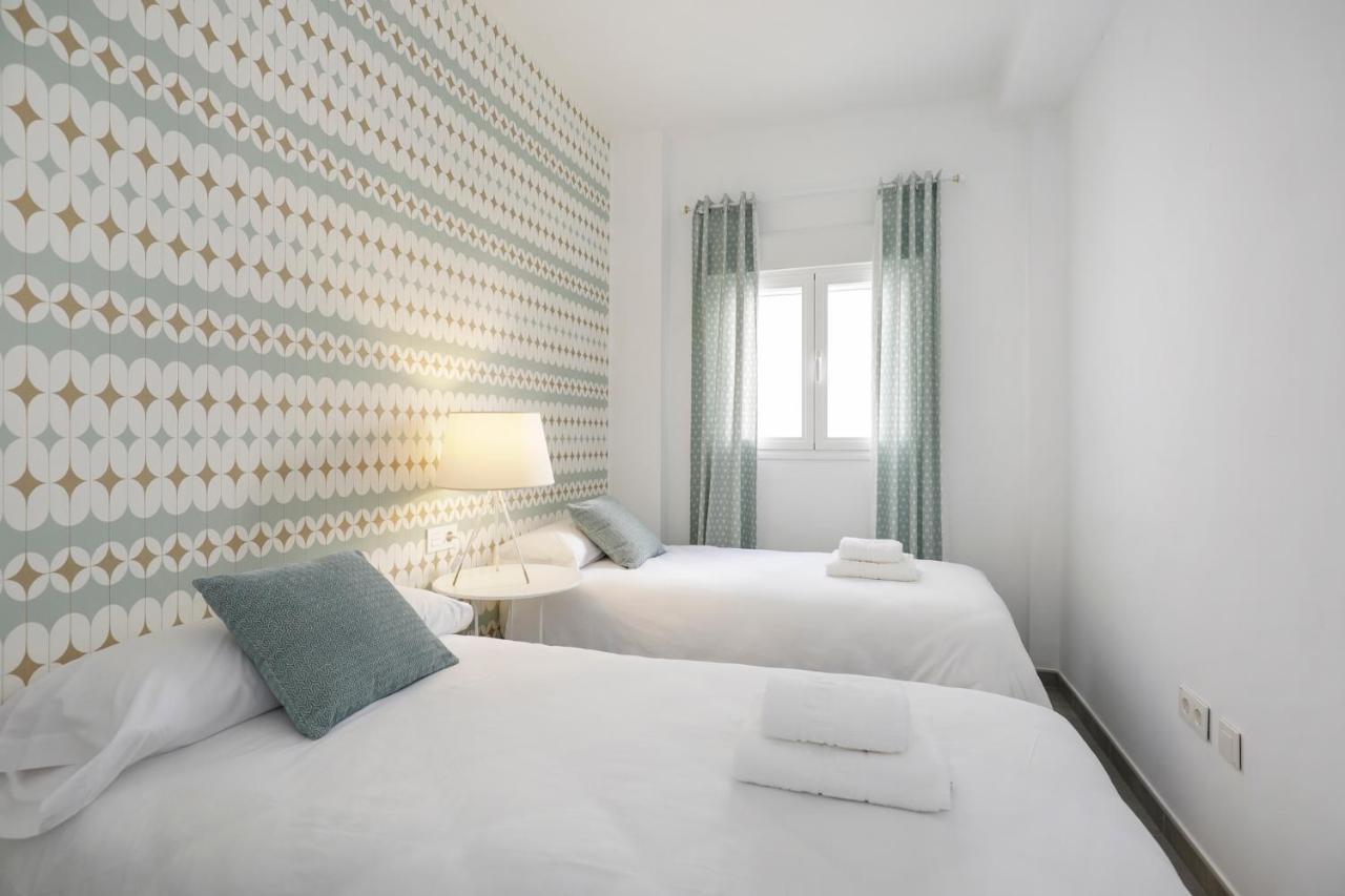 Hi Room - Smart Apartments - He 2 Granada Esterno foto