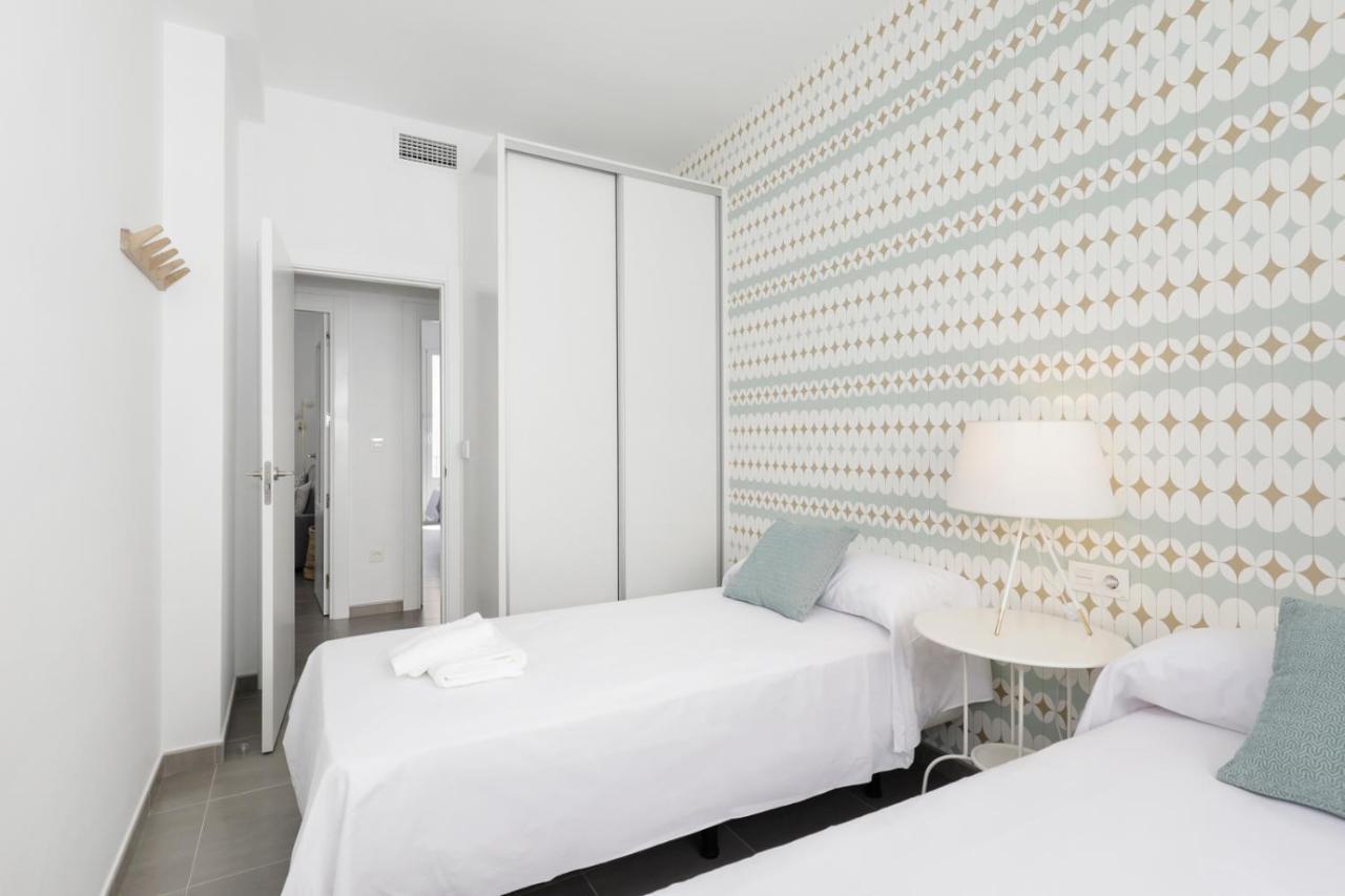 Hi Room - Smart Apartments - He 2 Granada Esterno foto